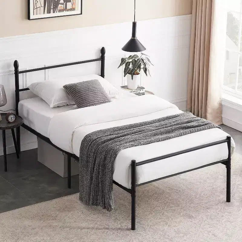Lit double en métal, cadre de lit avec tête et pied de lit, aucun sommier tapissier requis, noir